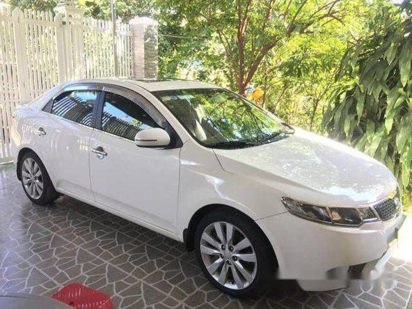 Bán xe cũ Kia Forte MT năm 2011, màu trắng 