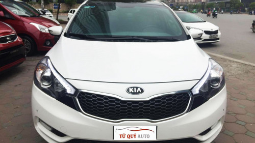 Tứ Quý Auto bán xe KIA K3 2.0AT 2015 form mới, xe đăng kí tư nhân 1 chủ từ đầu