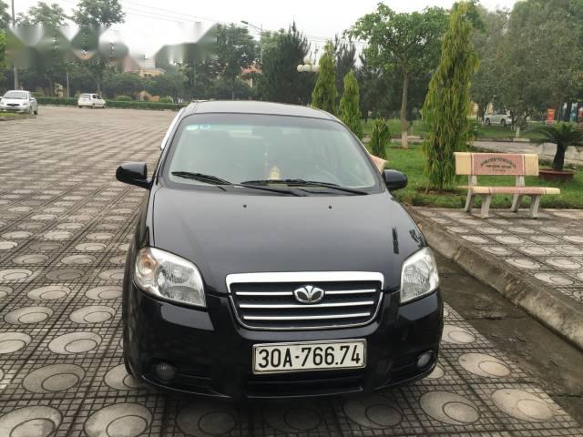 Cần bán gấp Daewoo Gentra sản xuất 2009 xe gia đình