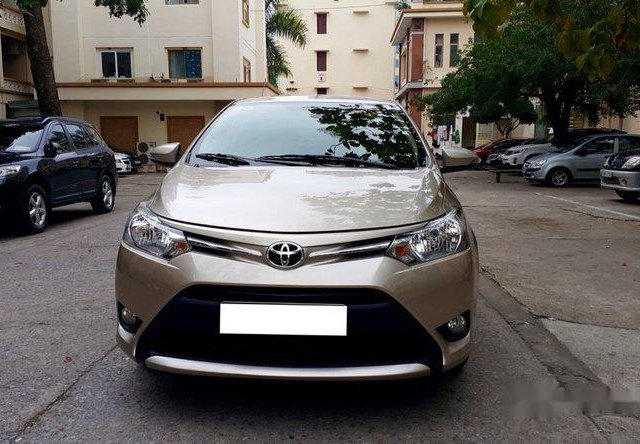 Cần bán Toyota Vios đời 2015, xe đẹp