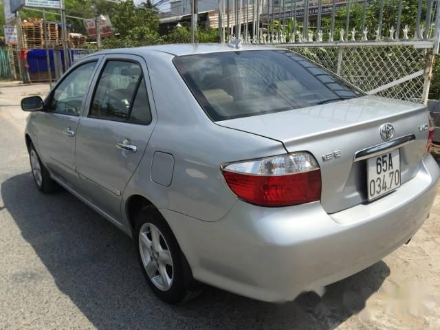 Auto bán Toyota Vios G đời 2003, màu bạc