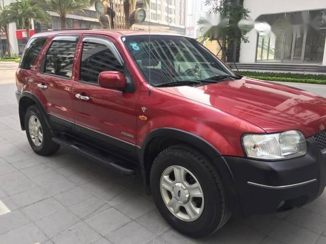 Gia đình bán xe Ford Escape XLT 3.0 2004 màu đỏ, số tự động, máy xăng, dẫn động 2 cầu 4 bánh rất khỏe