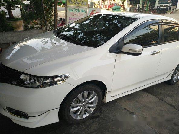 Bán xe cũ Honda City đời 2014, màu trắng, giá bán 500 triệu