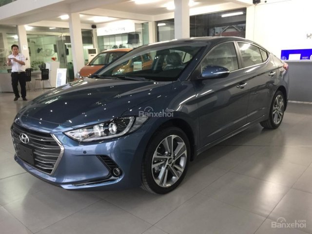 Hyundai Tây Hồ - Bán Hyundai Elantra 2.0 AT 2018 - Có đủ màu cho khách hàng lựa chọn