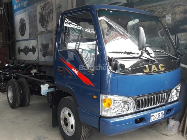 Bán xe tải Jac 2T5 HFC1030K4, giá rẻ tại Tp. HCM