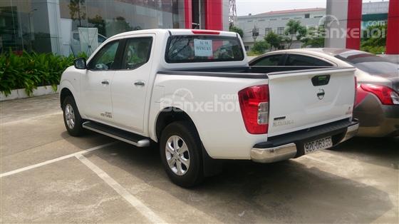 Bán xe Nissan Navara E (số sàn, 1 cầu) 2018, màu trắng, xe nhập, giá tốt - LH: 0973332327