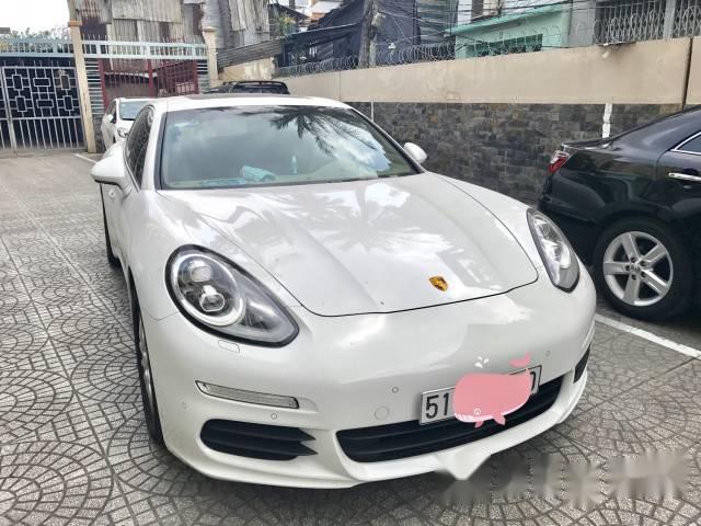 Bán Porsche Panamera sản xuất 2016, màu trắng, xe nhập 