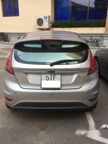 Cần bán lại xe Ford Fiesta S đời 2013, màu bạc đẹp như mới