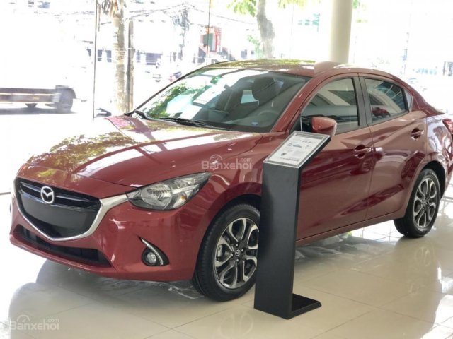 Bán Mazda 2 1.5L AT Sedan năm 2017, màu đỏ giá cạnh tranh