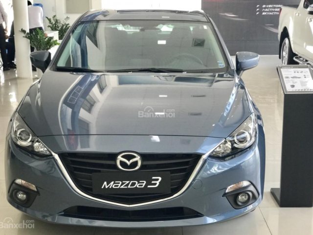 Bán Mazda 3 1.5 Sedan đời 2017, màu xanh