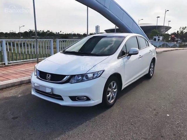 Bán Honda Civic 1.8 AT đời 2015, màu trắng giá cạnh tranh