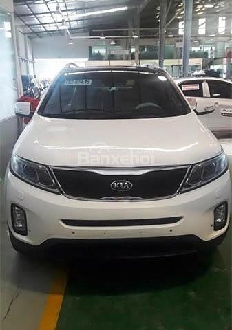 Bán Kia Sorento GAT đời 2017, màu trắng