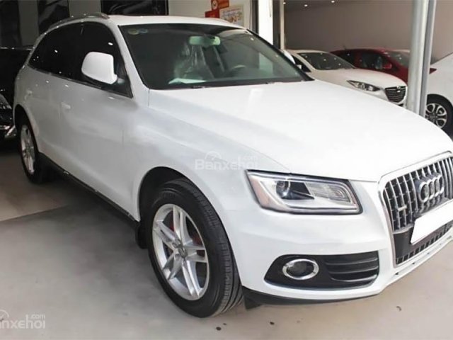 Bán Audi Q5 Quattro sản xuất 2012, màu trắng, nhập khẩu chính hãng