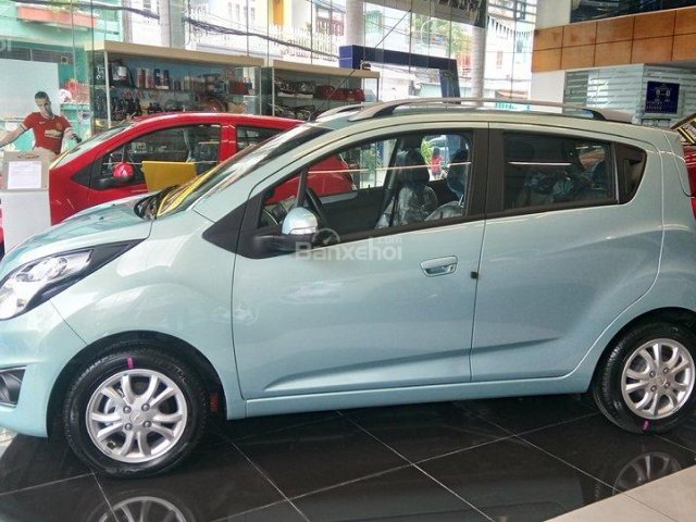 Hotline: 090 7575 000 – Chevrolet Spark 1.2 LT năm 2017, nhiều màu, ưu đãi lớn – không nơi nào tốt bằng