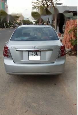 Cần bán xe gia đình Daewoo Lacetti 2005, số sàn, động cơ 1.6
