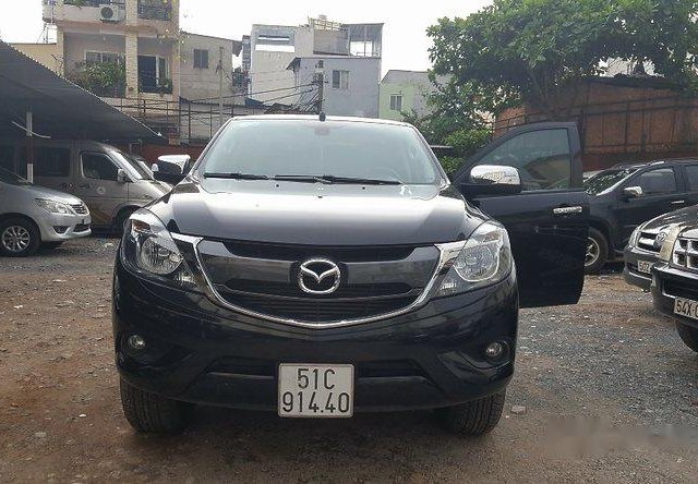 Bán Mazda BT 50 đời 2016, màu đen, nhập khẩu