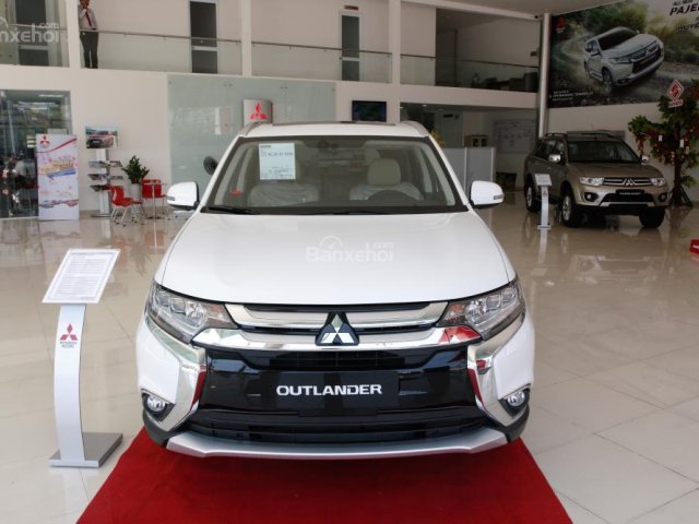 Khuyến mãi tốt khi mua xe Mitsubishi Outlander tại Mitsubishi Motors Đà Nẵng, có hỗ trợ mua trả góp, LH 0901.171.515