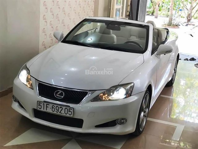 Bán xe cũ Lexus IS 250cc đời 2010, màu trắng, nhập khẩu