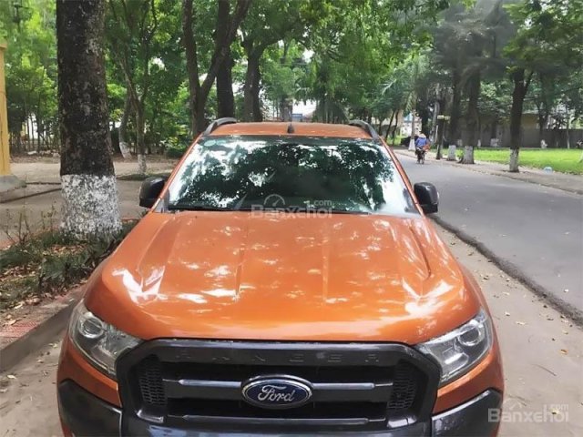 Bán Ford Ranger Wildtrak 3.2L 4x4AT đời 2016, nhập khẩu chính chủ