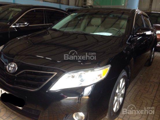 Cần bán Toyota Camry đời 2010, màu đen, nhập khẩu