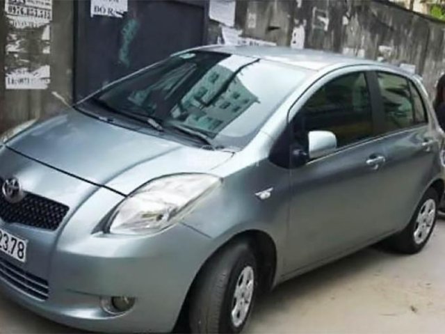 Gia đình bán Toyota Yaris đời 2008