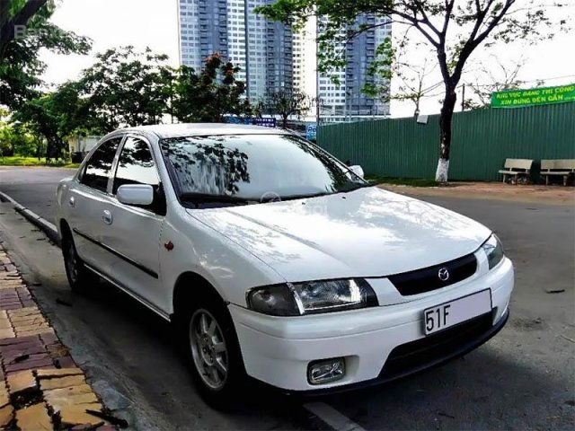 Cần bán Mazda 323 GLXi đời 1999, màu trắng