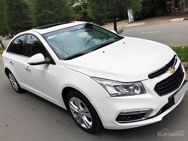 Cần bán xe Chevrolet Cruze 1.8 LTZ AT đời 2015, xe đẹp