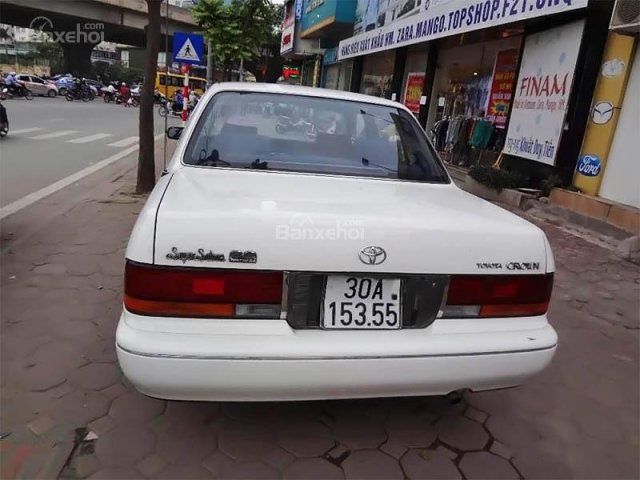 Bán xe Toyota Crown đời 1995, màu trắng, xe nhập
