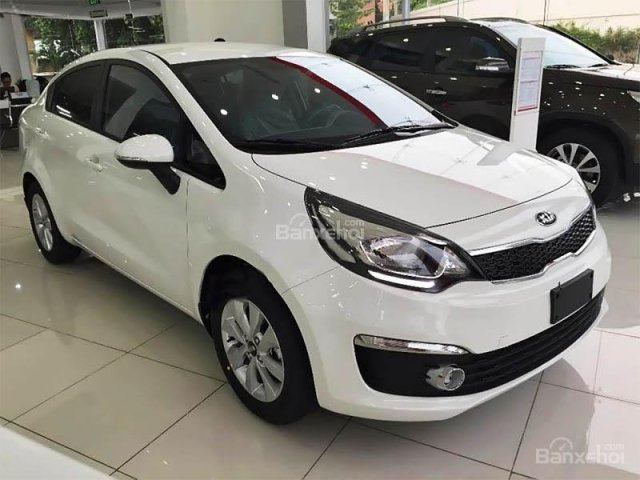 Cần bán xe Kia Rio 1.4AT đời 2016, màu trắng, nhập khẩu