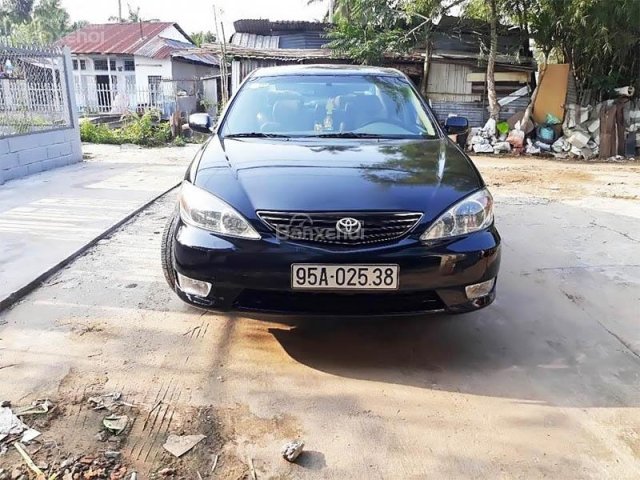 Lên đời bán xe Toyota Camry 3.0AT đời 2006, màu đen, nhập khẩu