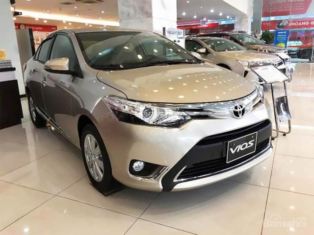 Bán Toyota Vios G đời 2017, màu vàng