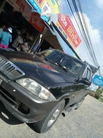 Bán Ssangyong Musso đời 2003, màu đen