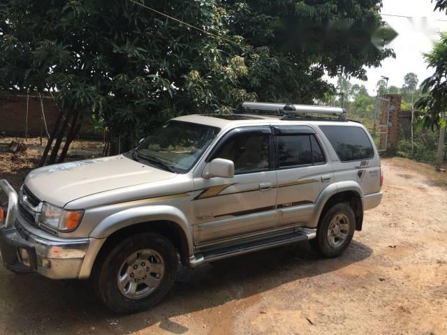 Cần bán gấp Toyota 4 Runner AT 1999, xe cũ