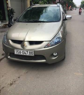 Cần bán lại xe Mitsubishi Grandis 2.4 AT đời 2008 số tự động, giá tốt