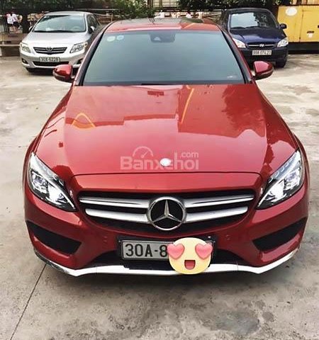 Bán Mercedes AMG đời 2015, màu đỏ