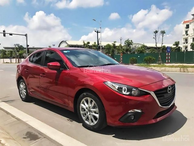 Bán Mazda 3 1.5AT đời 2015, màu đỏ, giá tốt