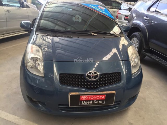 Bán xe Toyota Yaris 1.3AT đời 2007, màu xanh lam.