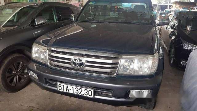 Cần bán xe Toyota Land Cruiser MT đời 2002, màu đen, giá 465tr