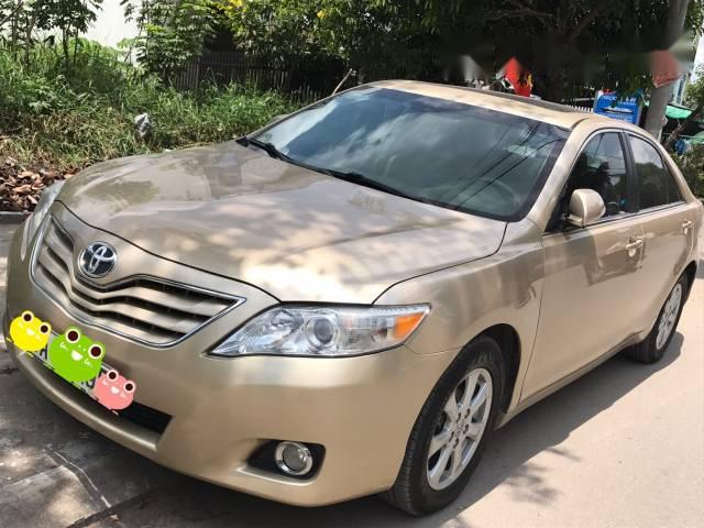 Cần bán Toyota Camry đời 2012, xe nữ chạy rất cẩn thận