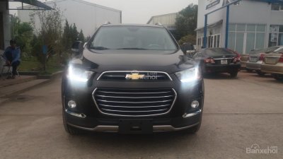 Bán Chevrolet Captiva 2017, màu đen, tại Vũng Tàu, giá tốt. Bao ngân hàng 24h, thủ tục đơn giản