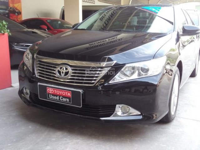 Bán Toyota Camry 2.5G đời 2014, màu đen