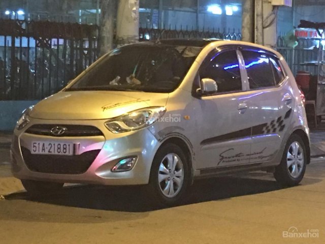 Cần bán gấp Hyundai i10 1.2 AT sản xuất 2011 màu vàng, 338 triệu, nhập khẩu nguyên chiếc