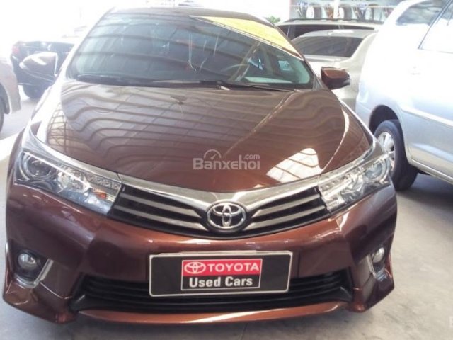 Bán Toyota Corolla Altis 2.0 đời 2015, màu nâu