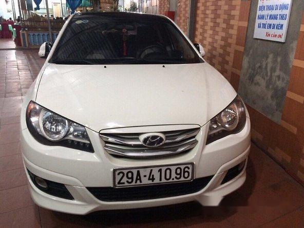 Bán xe Hyundai Avante 2011, màu trắng