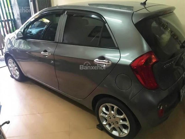 Gia đình cần bán chiếc xe Kia Picanto 1.25 số tự động full option, cuối năm 2013