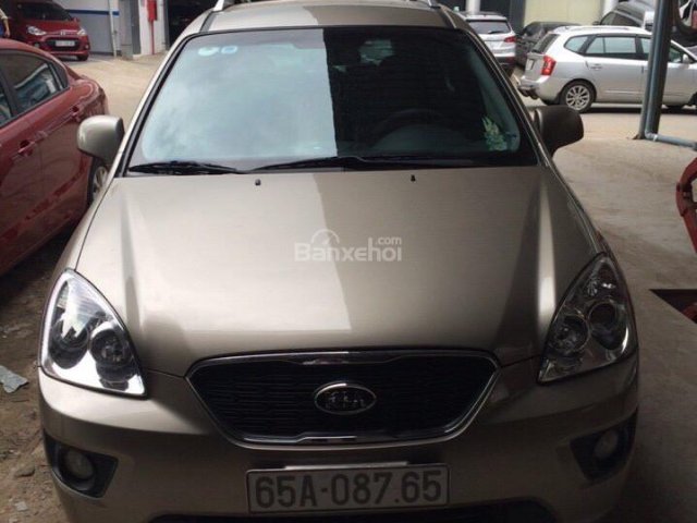 Bán ô tô Kia Carens EX 2.0MT, 7 chỗ, số sàn, đời 2016, màu vàng cát, giá 502tr