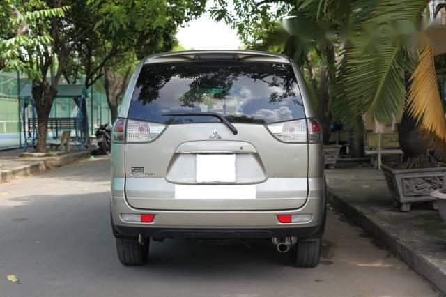 Bán Mitsubishi Zinger GLS 2.4 AT đời 2011, màu vàng chính chủ