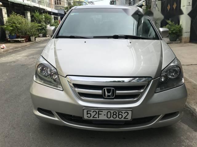 Cần bán lại xe Honda Odyssey 3.5AT sản xuất 2007, màu bạc, xe nhập như mới, giá 750tr