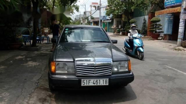 Cần bán xe cũ Mercedes E Class đời 1989, nhập khẩu chính chủ