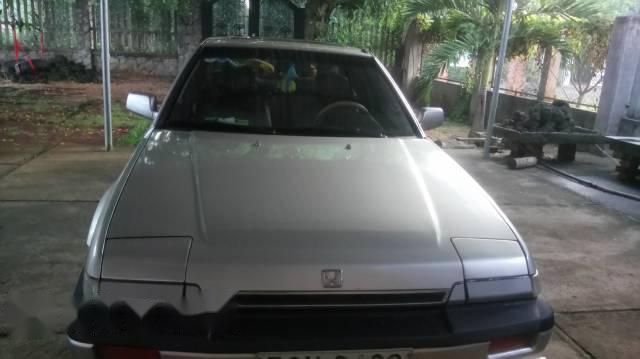 Bán ô tô Honda Accord MT đời 1988, số sàn 5 cấp